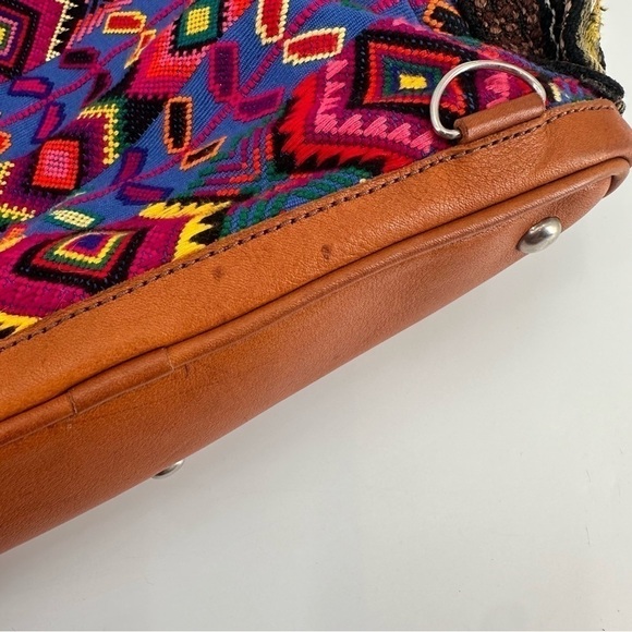 Little Guatemala small CDB blue pink wheat full huipil convertible bag - Picture 4 of 5